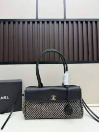 Picture of Chanel Handbags 2 _SKUfw240125651fw